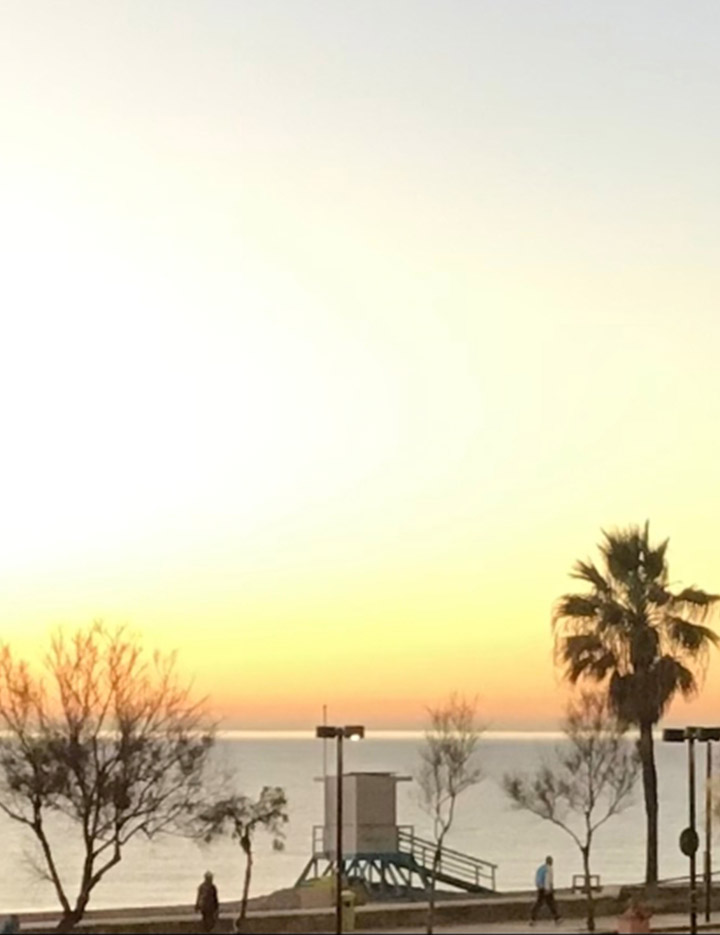 Junto-a-la-playa-en-Fuengirola-Apartamentos-vacacionales-para-alquiler-Marina-Nacional-5